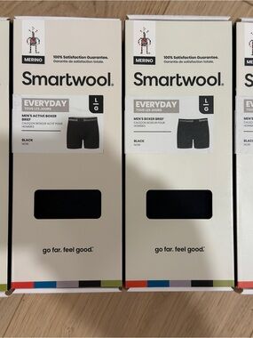 4 Pairs brand new in box Smartwool Men's Everyday Boxer Briefs - Black